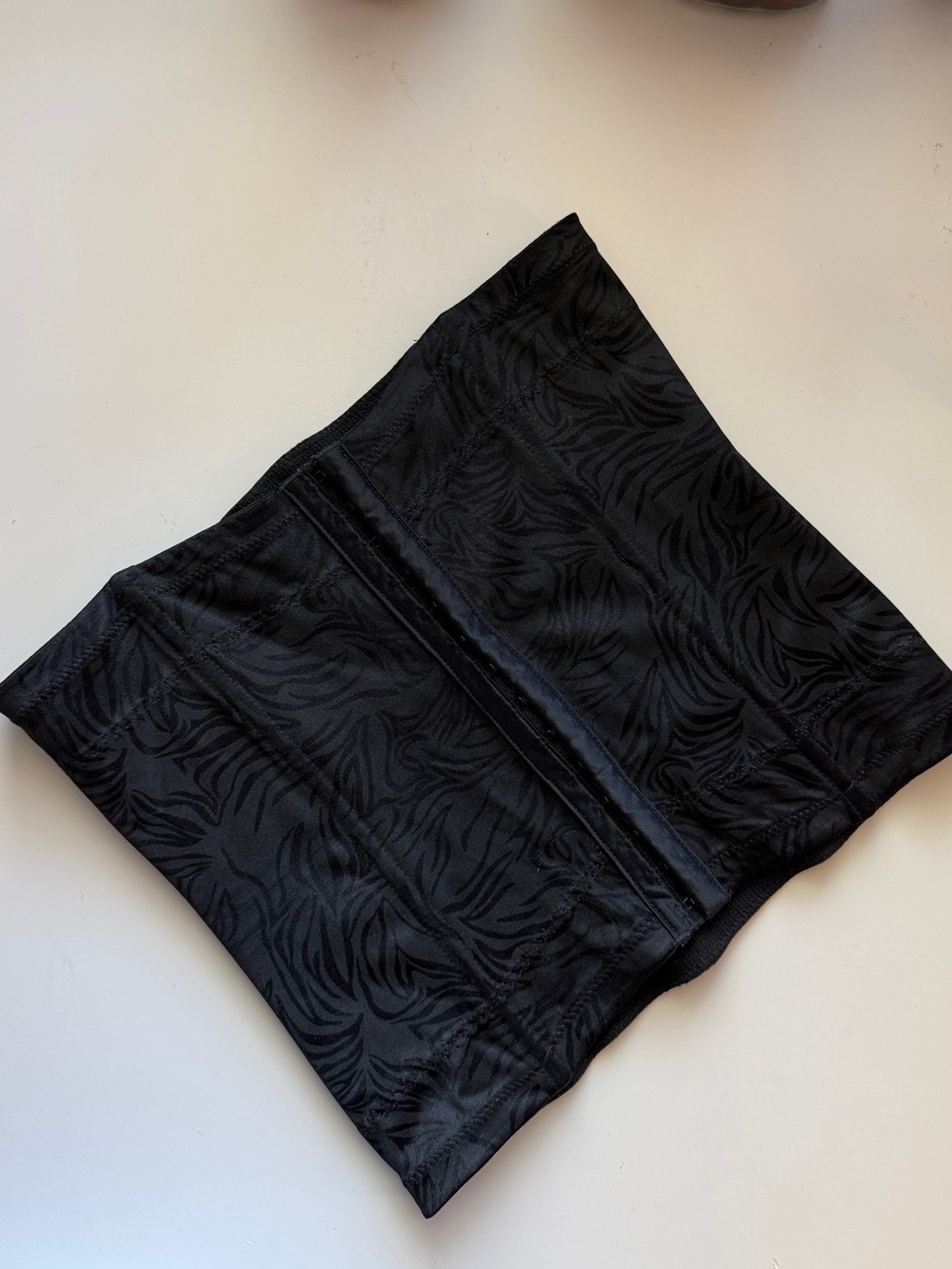 Maidenform Black Jacquard High-Waist Tummy Shapewear Corset Small